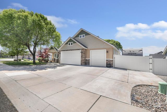 2083 Tendoy St, Twin Falls, ID 83301