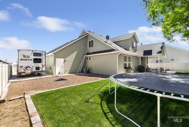2083 Tendoy St, Twin Falls, ID 83301