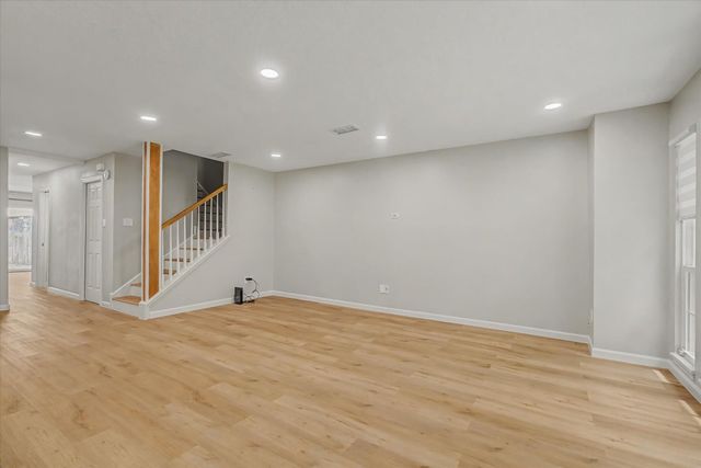 13198 Trail Hollow Drive 3198, Houston, TX 77079