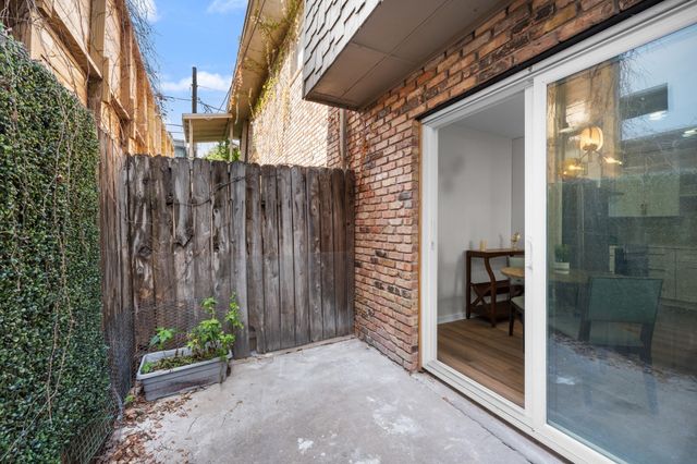 2012 Brun Street A, Houston, TX 77019