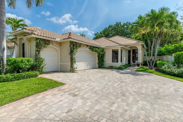 2658 Players Court, Wellington, FL 33414