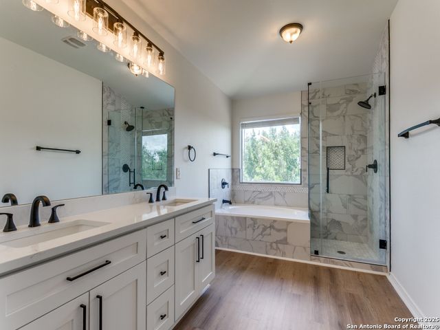 3626 Cotoneaster, San Antonio, TX 78261