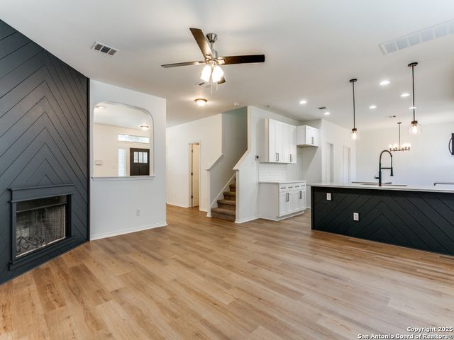 3626 Cotoneaster, San Antonio, TX 78261