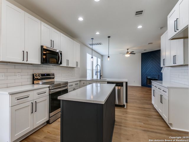 3626 Cotoneaster, San Antonio, TX 78261