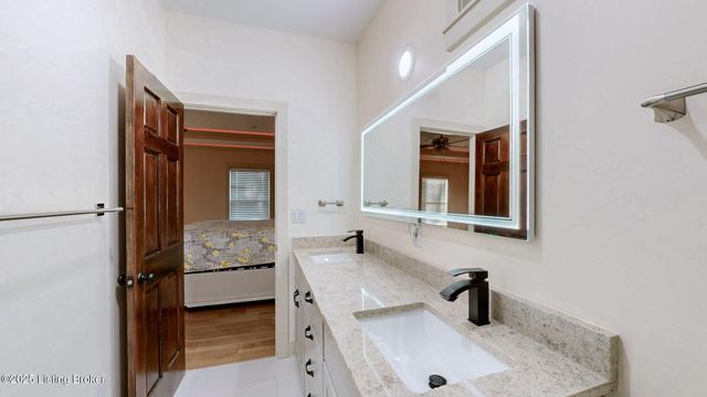 115 Sparks Dr, Brooks, KY 40109