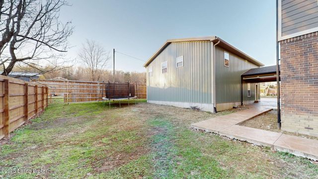 115 Sparks Dr, Brooks, KY 40109