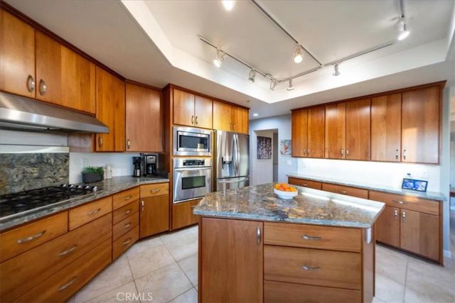 4408 Brodea Ln, Fallbrook, CA 92028