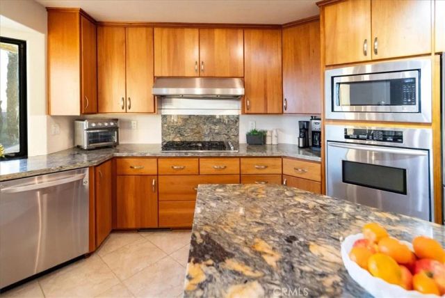 4408 Brodea Ln, Fallbrook, CA 92028