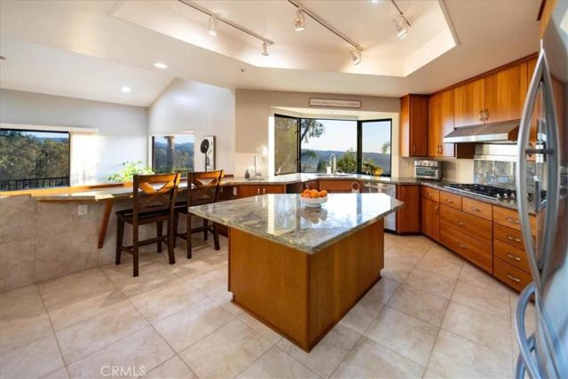 4408 Brodea Ln, Fallbrook, CA 92028