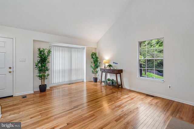 2 TIVOLI LAKE CT, Silver Spring, MD 20906
