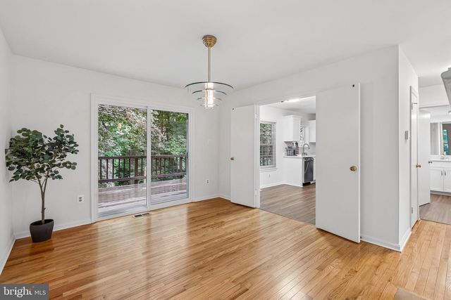 2 TIVOLI LAKE CT, Silver Spring, MD 20906