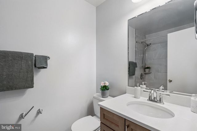 2 TIVOLI LAKE CT, Silver Spring, MD 20906