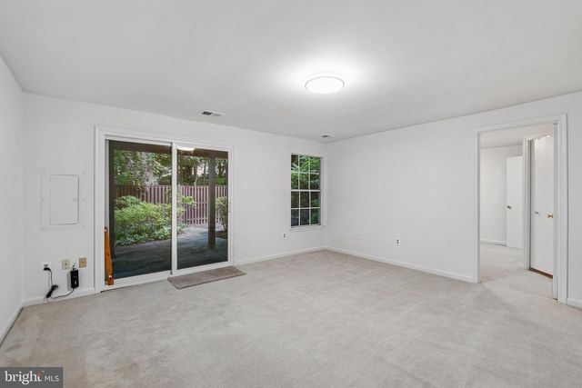 2 TIVOLI LAKE CT, Silver Spring, MD 20906