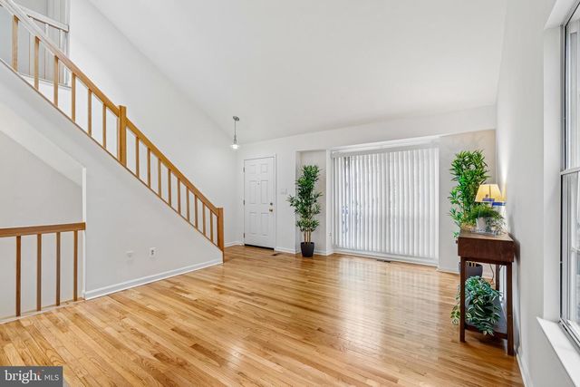 2 TIVOLI LAKE CT, Silver Spring, MD 20906