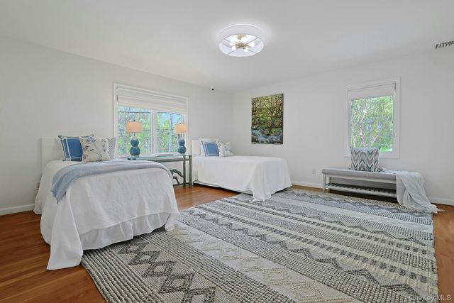 171 Griffen Avenue, Scarsdale, NY 10583