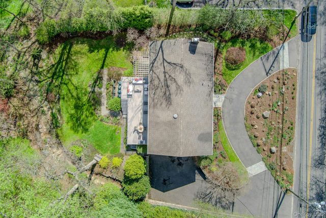 171 Griffen Avenue, Scarsdale, NY 10583