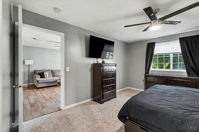 3318 Emerald Lakes Drive, Green Twp, OH 45211
