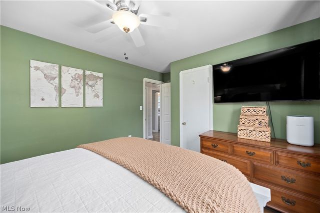 2841 Clague Road, North Olmsted, OH 44070