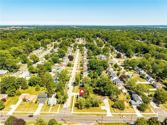 2841 Clague Road, North Olmsted, OH 44070