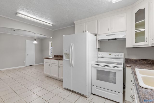 2406 Yorkshire Drive, Huntsville, AL 35803