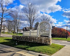 1573 Oakfield Drive, Pittsfield Charter Twp, MI 48108