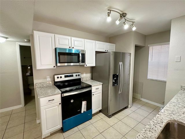 696 YOUNGSTOWN PARKWAY 319, Altamonte Springs, FL 32714