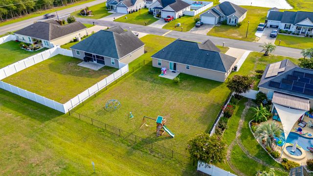 108 Blue Jacket Dr., Galivants Ferry, SC 29544