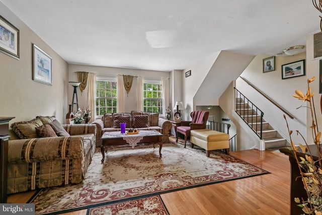 14813 SMETHWICK PL, Centreville, VA 20120