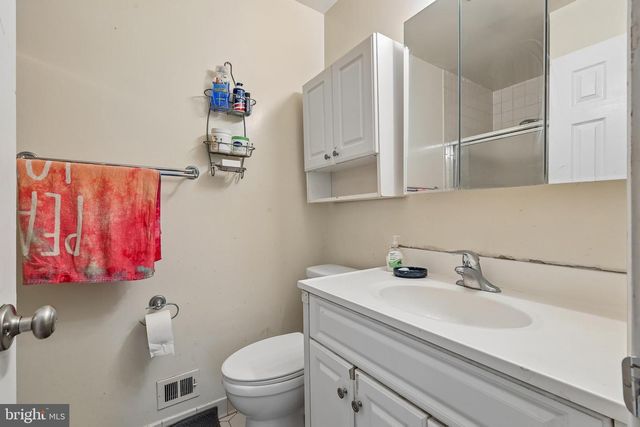 14813 SMETHWICK PL, Centreville, VA 20120