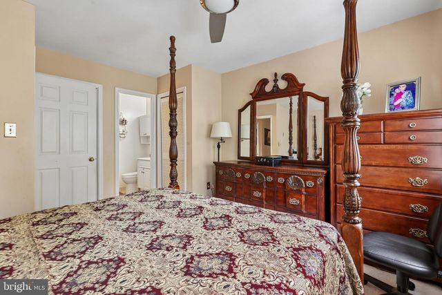 14813 SMETHWICK PL, Centreville, VA 20120