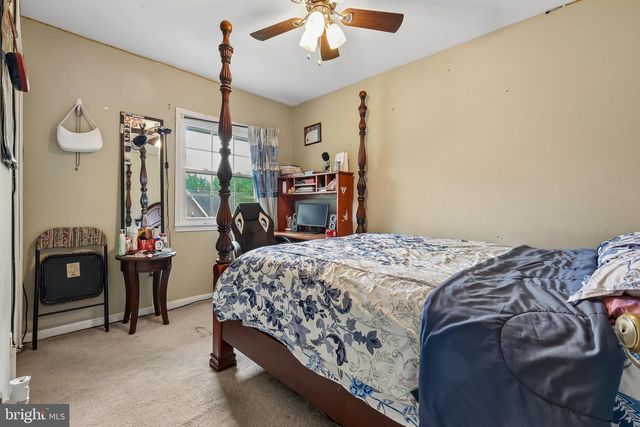 14813 SMETHWICK PL, Centreville, VA 20120