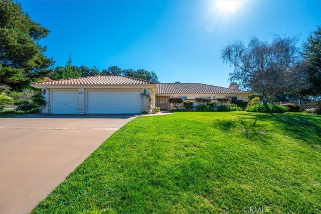 765 Ridgemont, Arroyo Grande, CA 93420