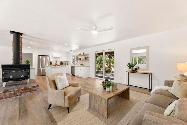 38795 Harris Trl, Fallbrook, CA 92028