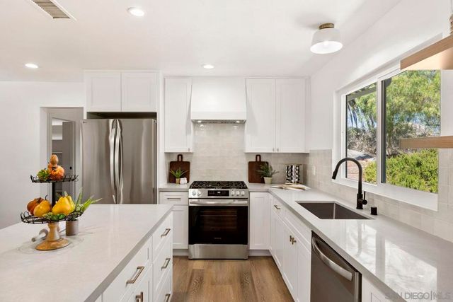 38795 Harris Trl, Fallbrook, CA 92028