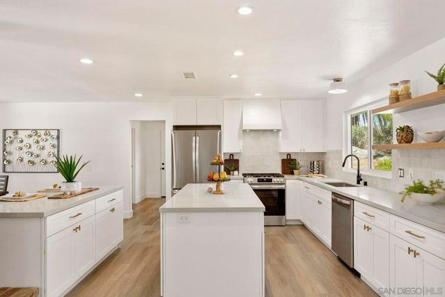 38795 Harris Trl, Fallbrook, CA 92028