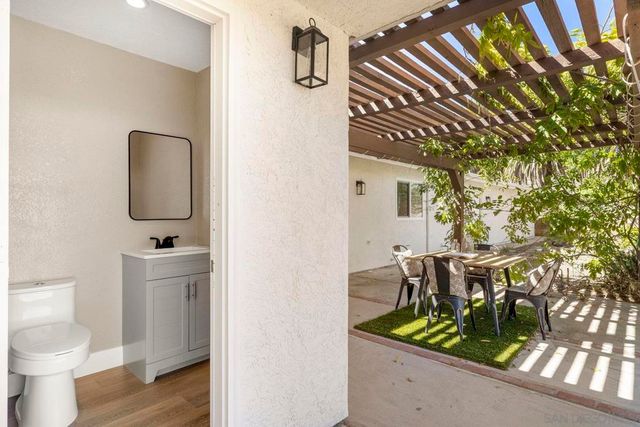 38795 Harris Trl, Fallbrook, CA 92028