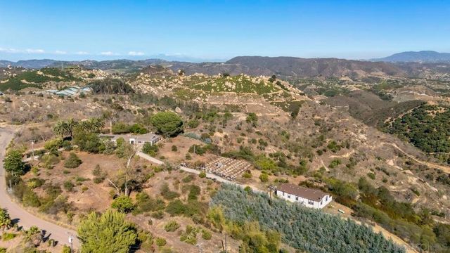 38795 Harris Trl, Fallbrook, CA 92028