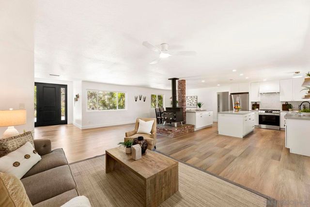 38795 Harris Trl, Fallbrook, CA 92028