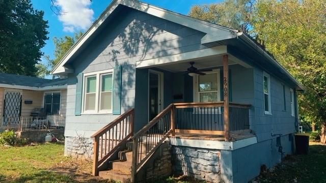 2908 E 61ST Street, Kansas City, MO 64130
