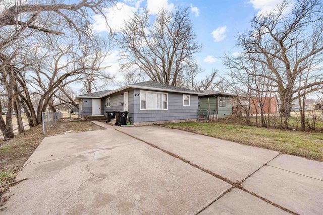 332-334 E Bond St, Salina, KS 67401
