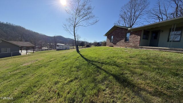 299 Duff Street, Pennington Gap, VA 24277