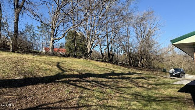 299 Duff Street, Pennington Gap, VA 24277