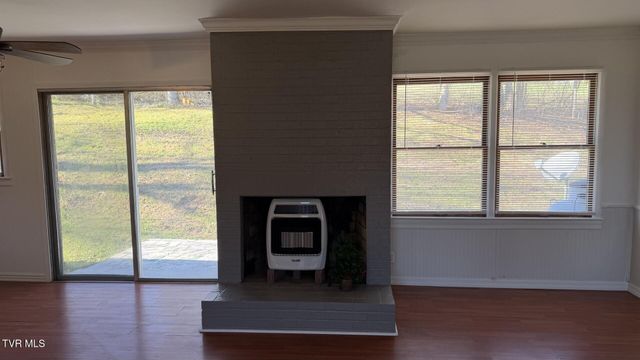 299 Duff Street, Pennington Gap, VA 24277