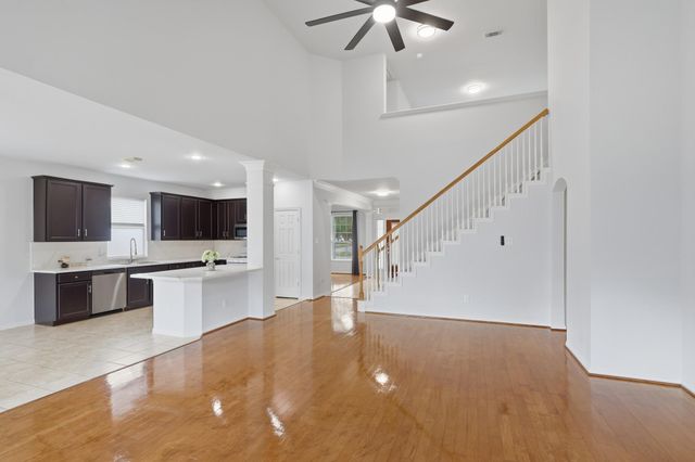 15902 Emerald Briar Lane, Houston, TX 77084