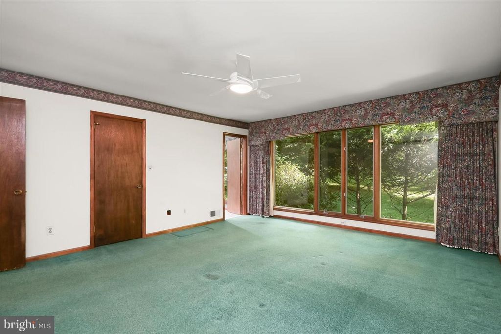 Image 29 of property listing at 13922 WAYSIDE DR, Clarksville, MD 21029