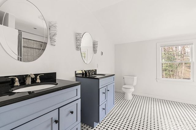 11 Springdale, Wellesley, MA 02481