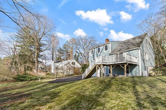 11 Springdale, Wellesley, MA 02481