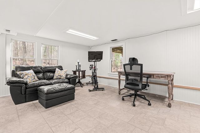 11 Springdale, Wellesley, MA 02481