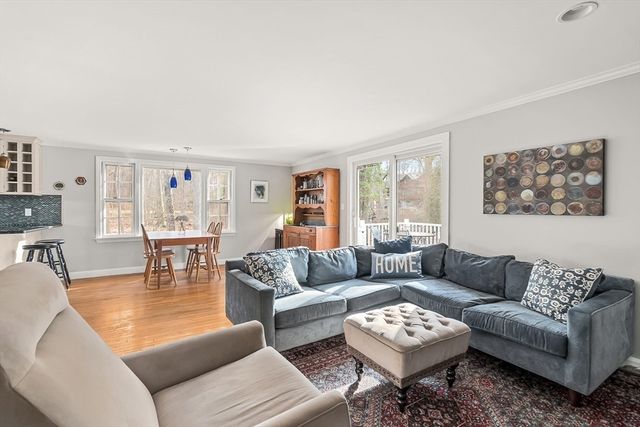 11 Springdale, Wellesley, MA 02481