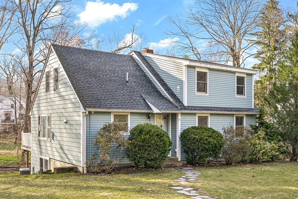 11 Springdale, Wellesley, MA 02481